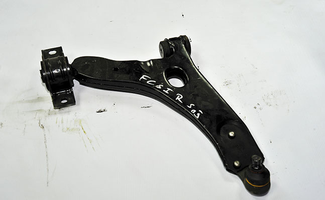 FORD RANGER 3.2 TDCİ ÇIKMA PARÇA SAĞ TABLA